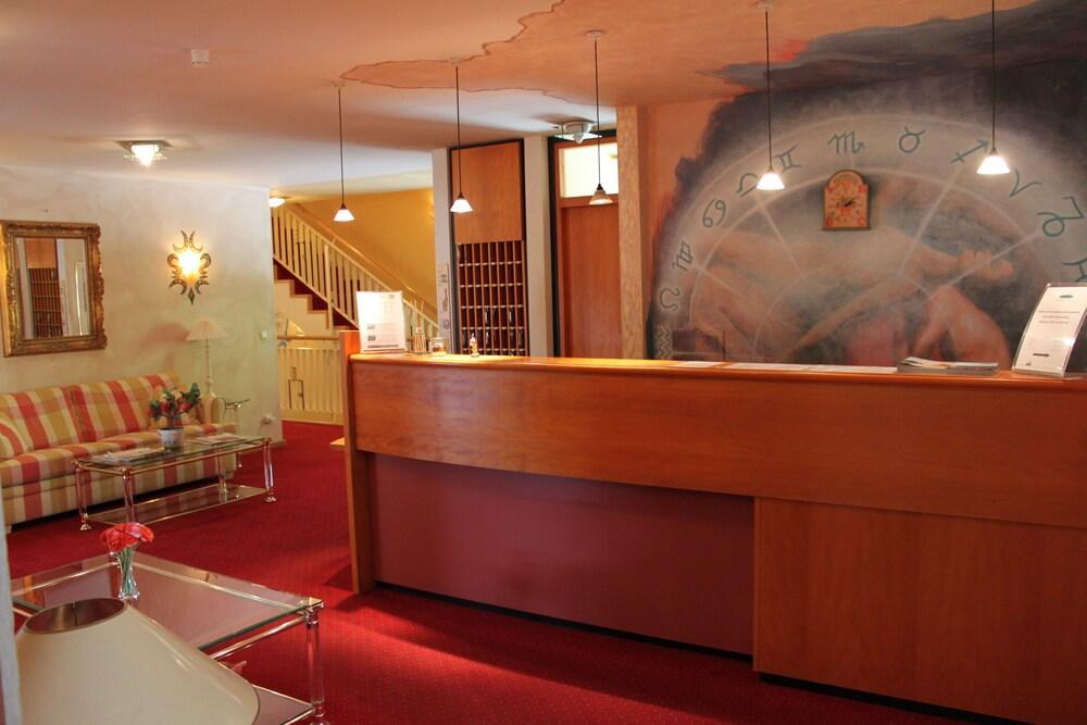 Waldhotel Seefeld 3*